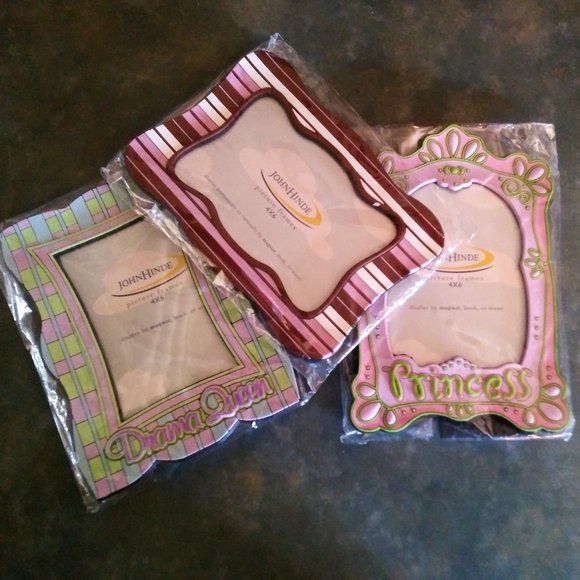 3 John Hinde Picture Frames 4 x 6 NWT - Picture 1 of 8